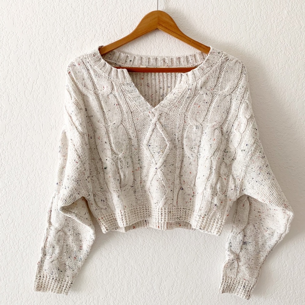 Pippidip Cream Cable Knit Sweater - Picture 3 of 12